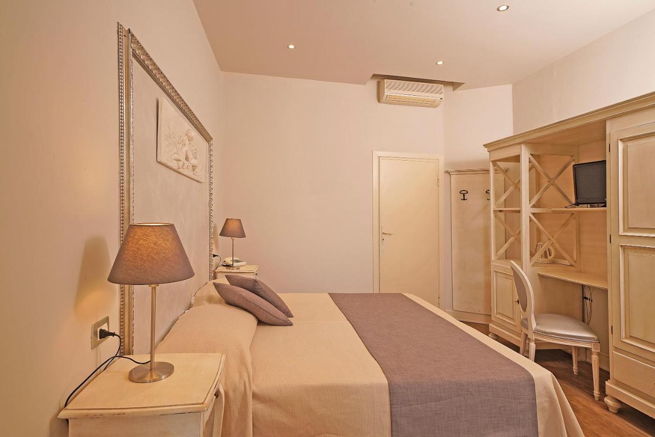 Hotel Marconi Sirmione Esterno foto