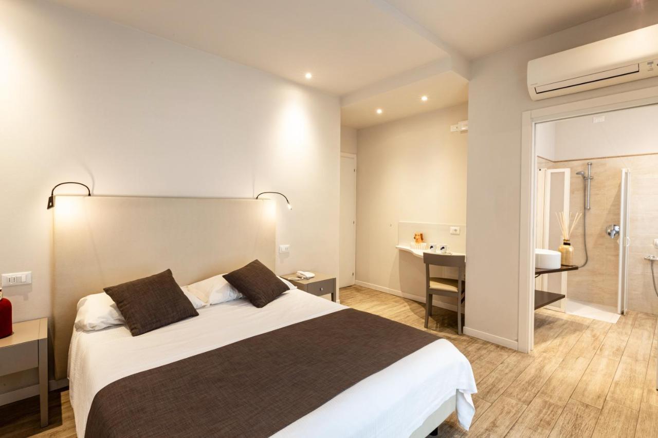 Hotel Marconi Sirmione Esterno foto