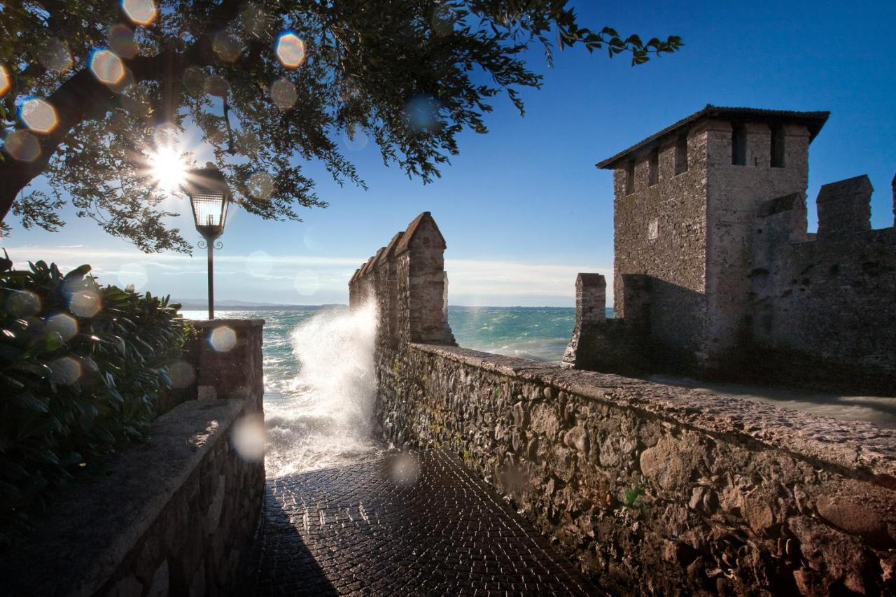 Hotel Marconi Sirmione Esterno foto