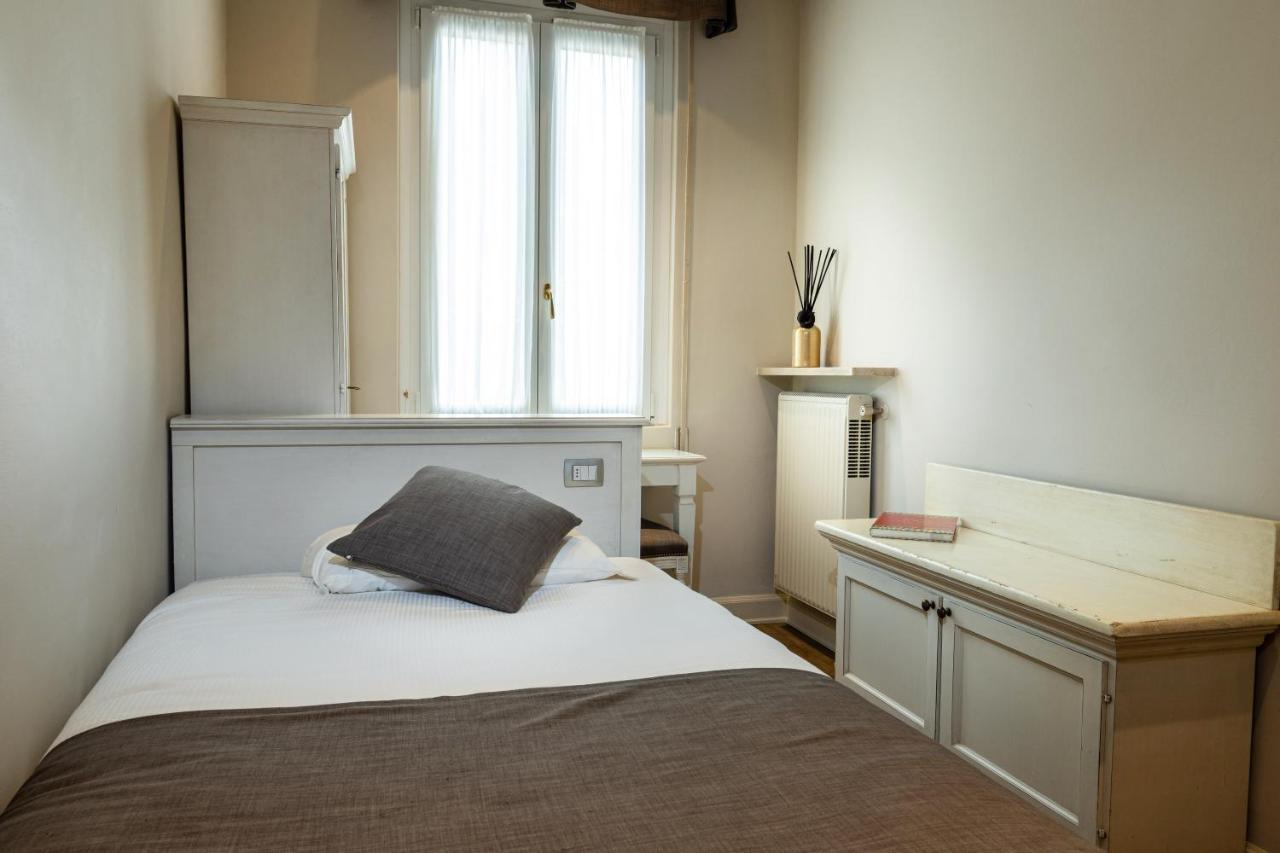 Hotel Marconi Sirmione Esterno foto