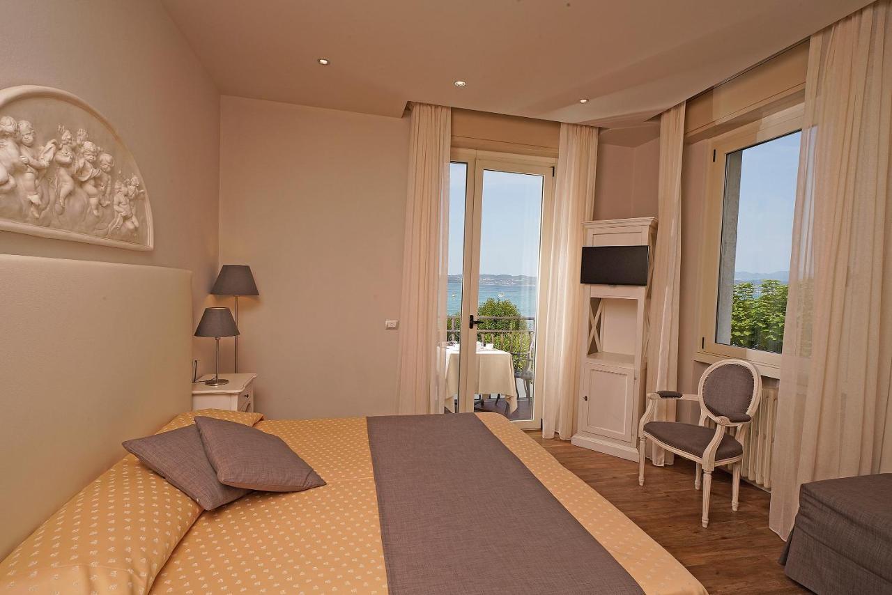 Hotel Marconi Sirmione Esterno foto