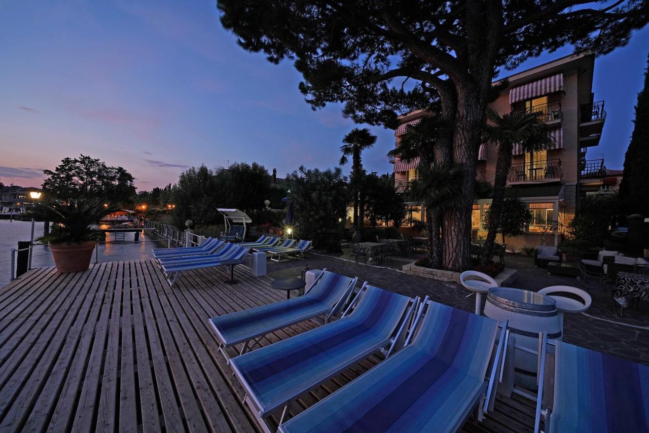 Hotel Marconi Sirmione Esterno foto